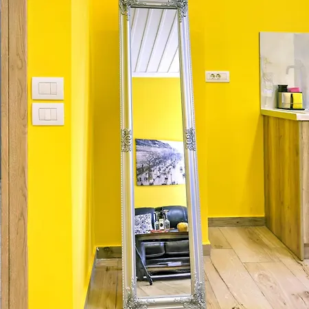 Gaia Apartment *